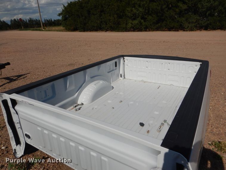 image for item FA9411 2019 Ford F250 pickup truck bed