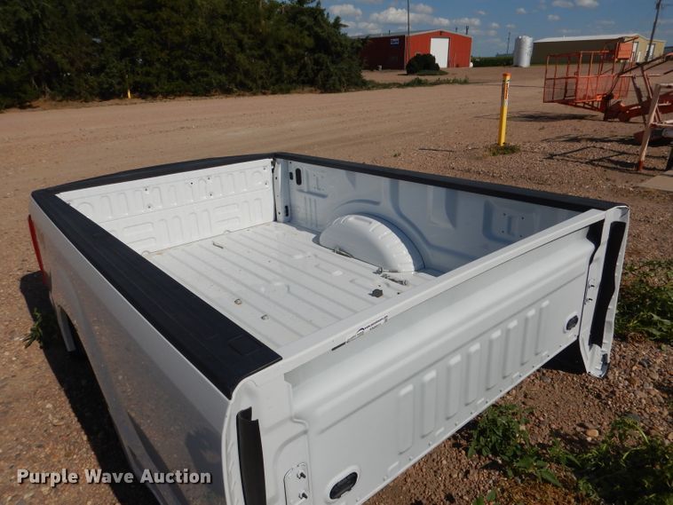 image for item FA9411 2019 Ford F250 pickup truck bed