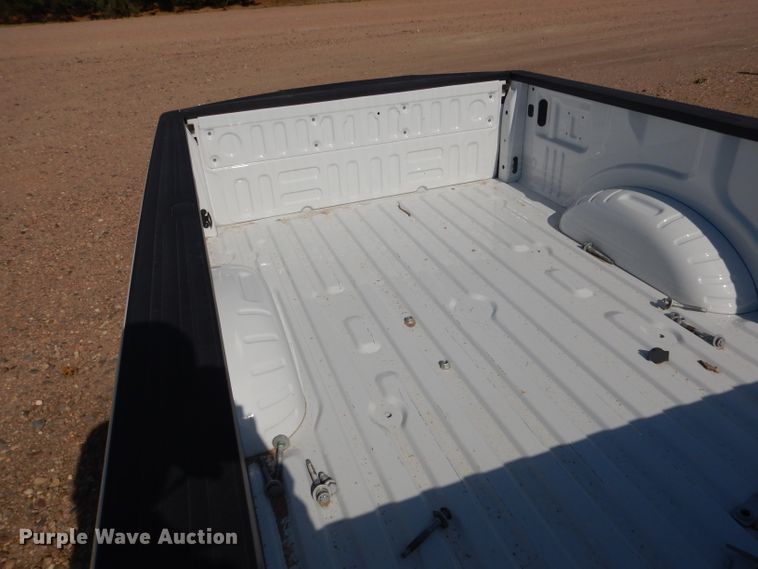 image for item FA9411 2019 Ford F250 pickup truck bed