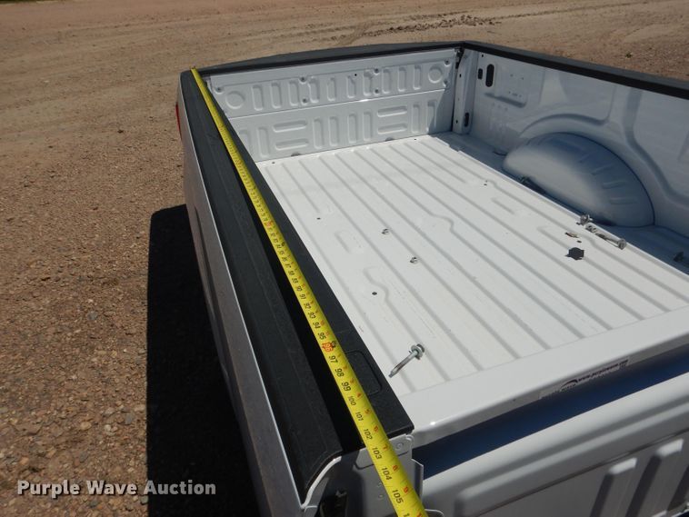 image for item FA9411 2019 Ford F250 pickup truck bed