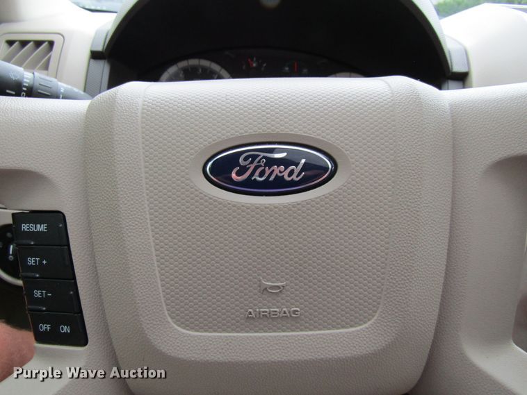 image for item FD9464 2008 Ford Escape Hybrid  SUV