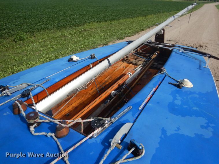 image for item FK9378 Melges M-16 Scow sail boat