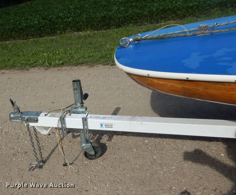 image for item FK9378 Melges M-16 Scow sail boat