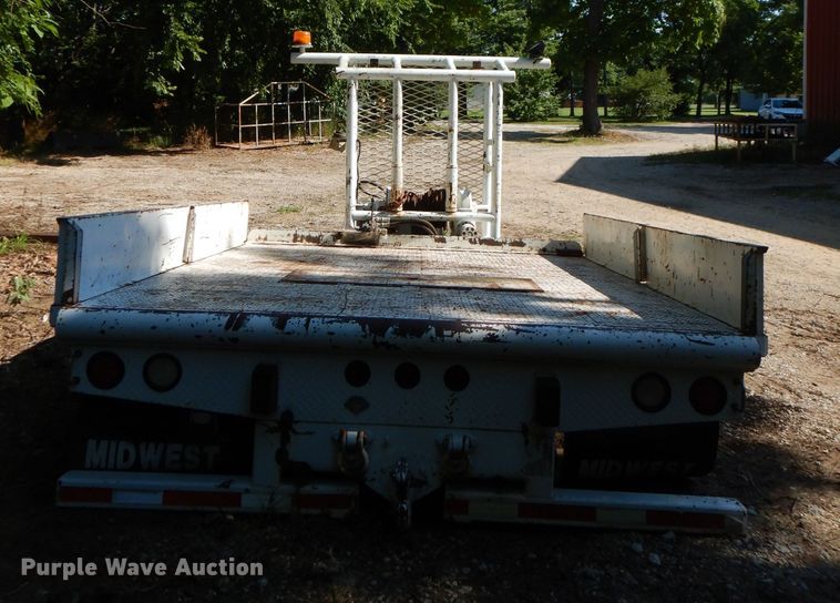 image for item FN9281 Flatbed
