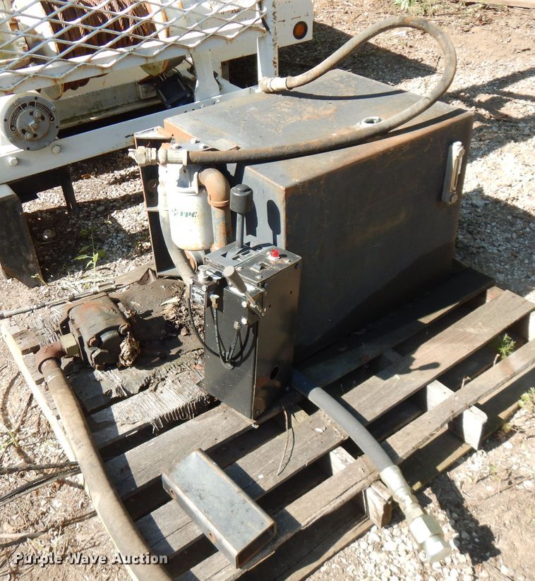 image for item FN9281 Flatbed