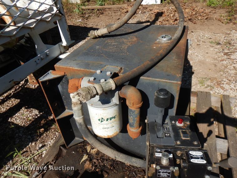 image for item FN9281 Flatbed