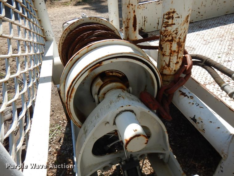 image for item FN9281 Flatbed