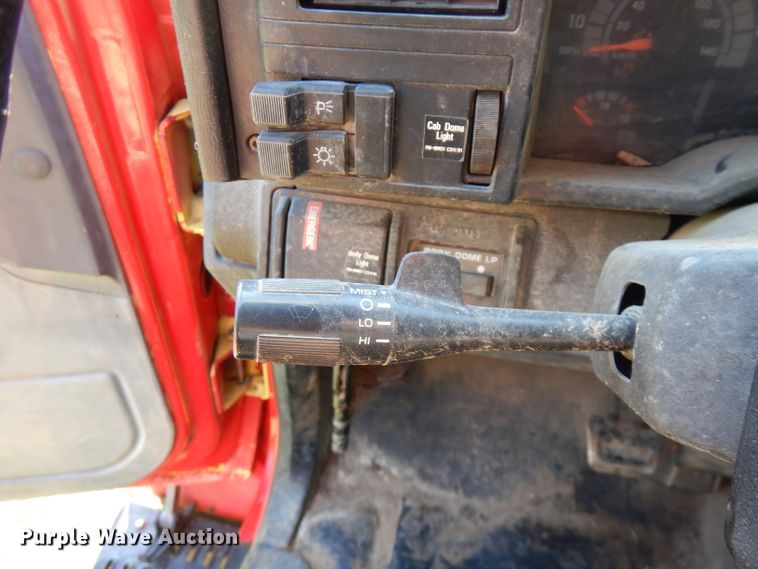 image for item FN9286 1992 GMC C5500  dump truck