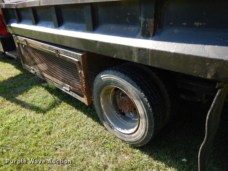 image for item FN9286 1992 GMC C5500  dump truck