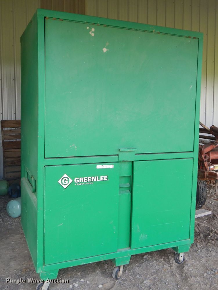 Greenlee 8060DLX Field Office box in Topeka, KS Item FY9155 sold