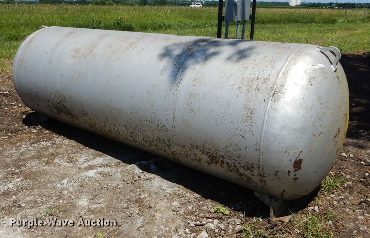 image for item FY9162 Propane tank