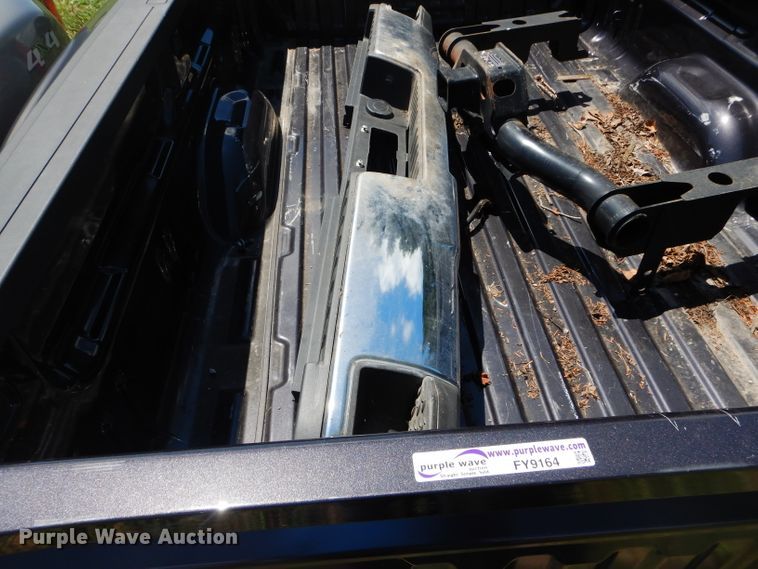 image for item FY9164 Chevrolet Silverado 3500 pickup truck bed