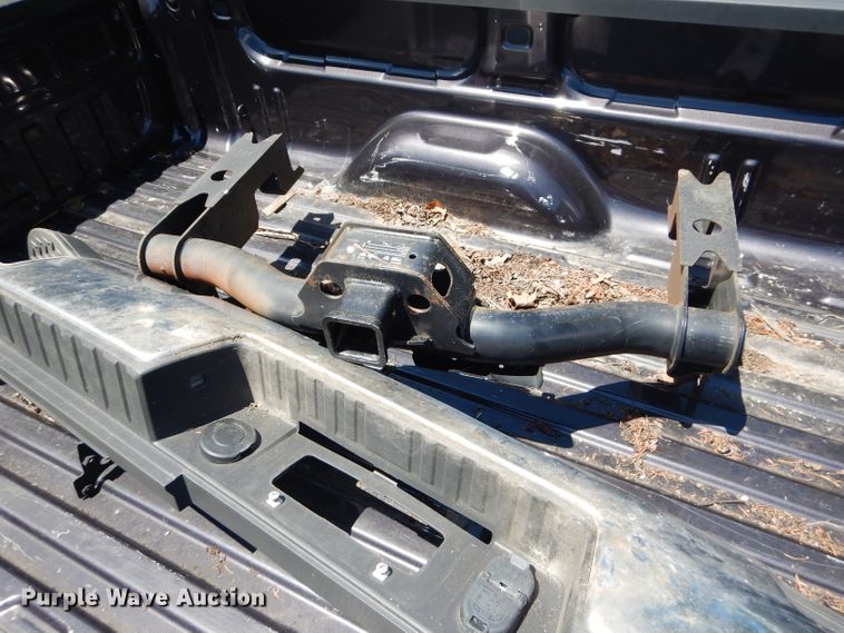 image for item FY9164 Chevrolet Silverado 3500 pickup truck bed