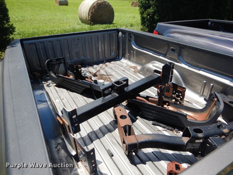 image for item FY9165 Chevrolet Silverado 3500 pickup truck bed