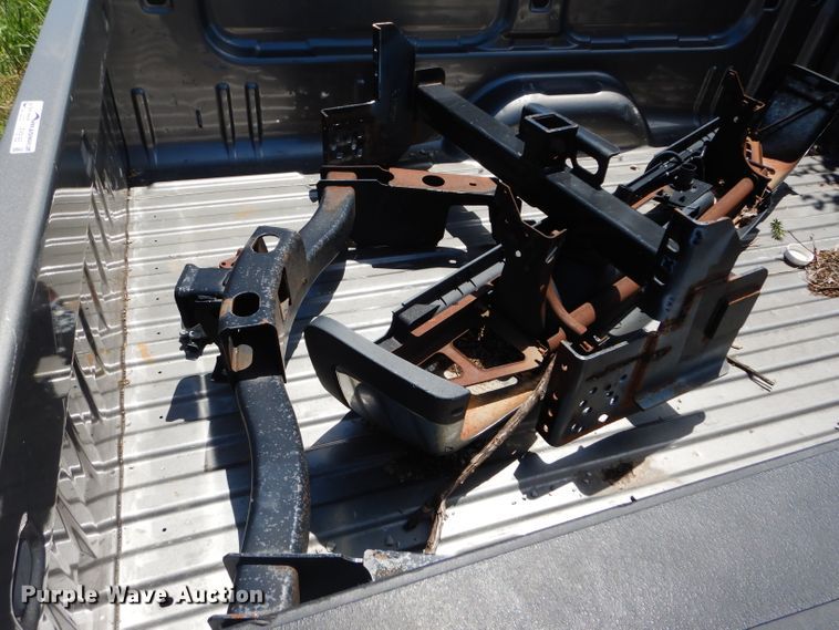 image for item FY9165 Chevrolet Silverado 3500 pickup truck bed