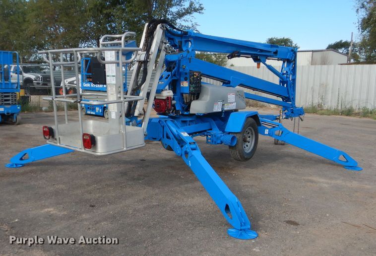 image for item GC9207 2006 Genie TZ5006-147  boom lift