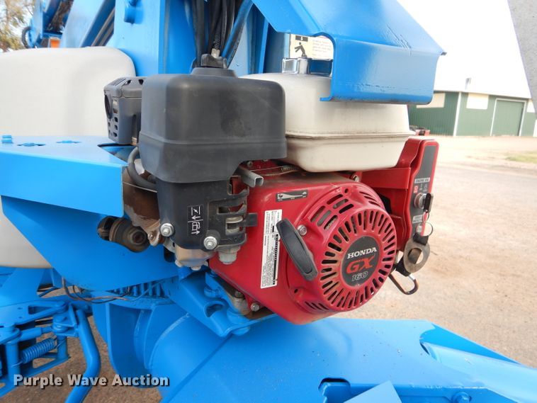 image for item GC9207 2006 Genie TZ5006-147  boom lift