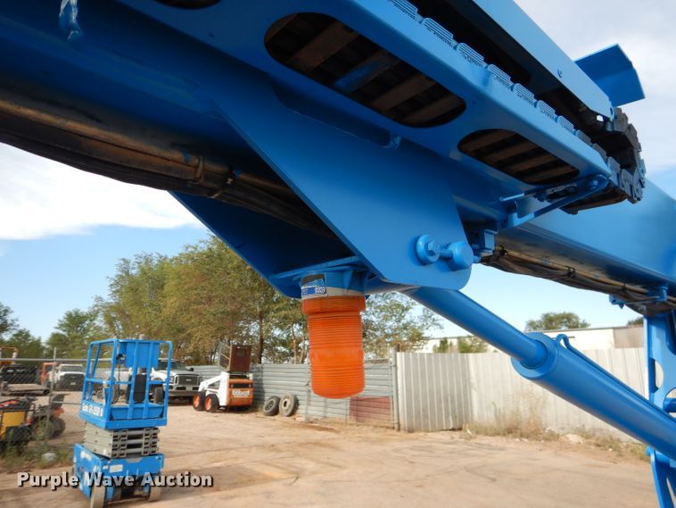 image for item GC9207 2006 Genie TZ5006-147  boom lift