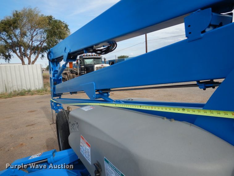 image for item GC9207 2006 Genie TZ5006-147  boom lift