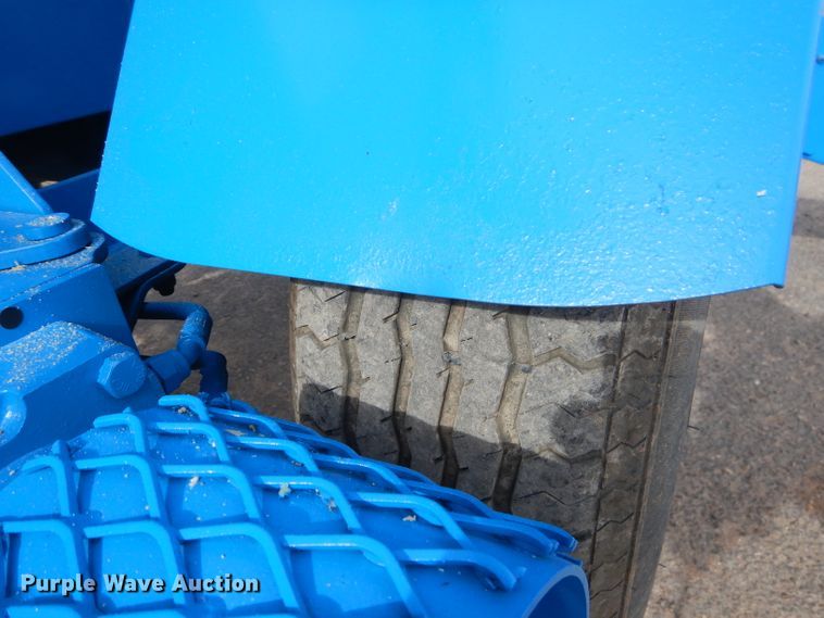 image for item GC9207 2006 Genie TZ5006-147  boom lift