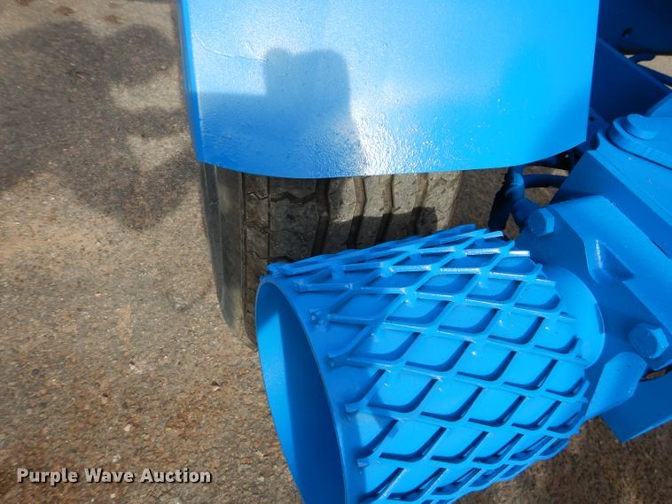 image for item GC9207 2006 Genie TZ5006-147  boom lift