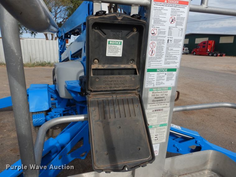 image for item GC9207 2006 Genie TZ5006-147  boom lift