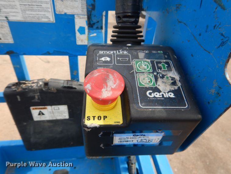 image for item GC9208 2012 Genie GS-1930  scissor lift