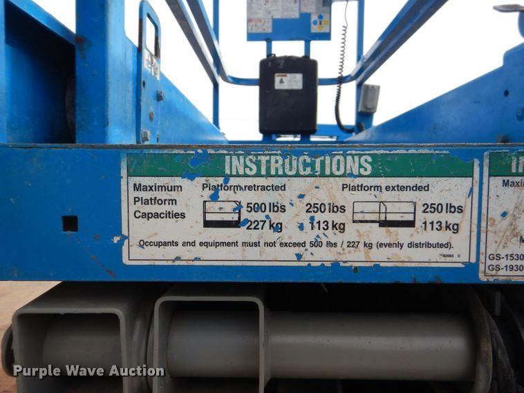 image for item GC9208 2012 Genie GS-1930  scissor lift