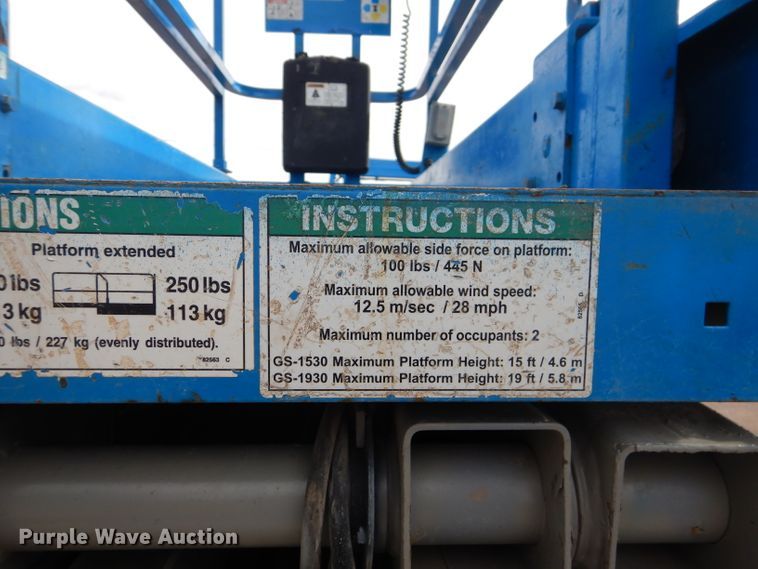 image for item GC9208 2012 Genie GS-1930  scissor lift