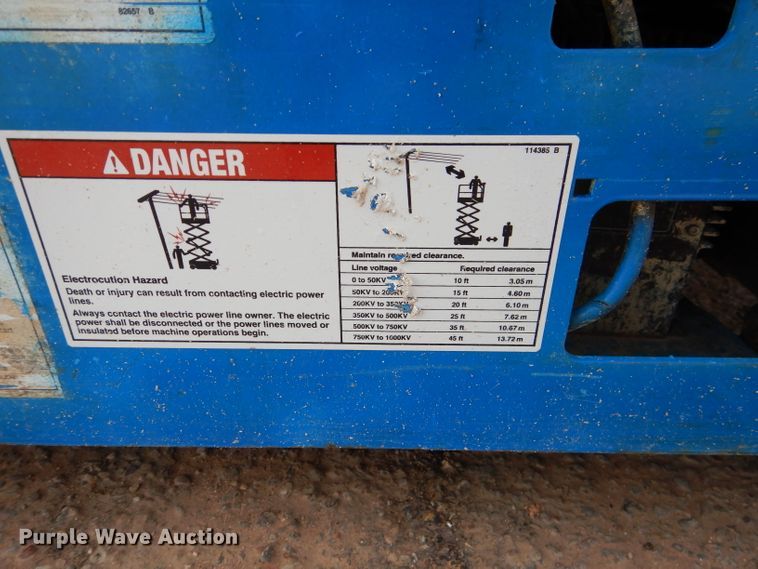 image for item GC9208 2012 Genie GS-1930  scissor lift