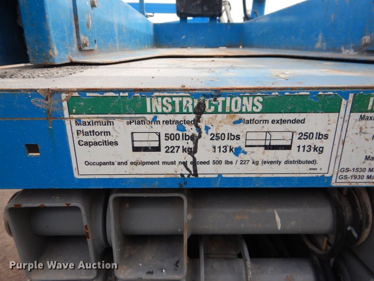 image for item GC9209 2012 Genie GS-1930  scissor lift