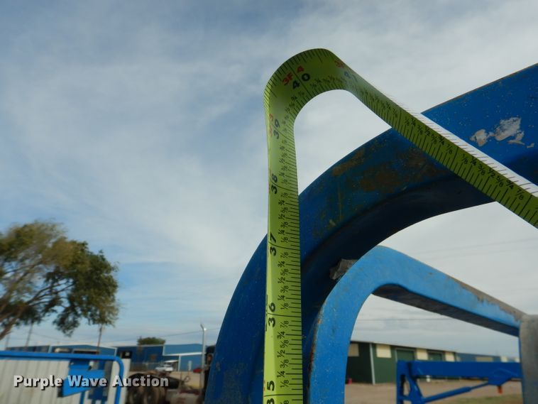 image for item GC9209 2012 Genie GS-1930  scissor lift