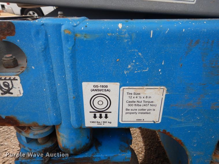 image for item GC9211 2012 Genie GS-1930  scissor lift