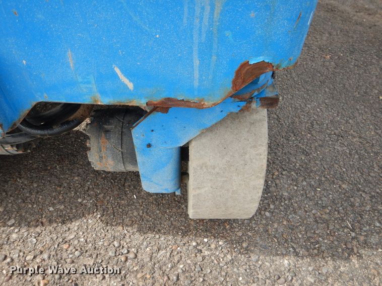 image for item GC9211 2012 Genie GS-1930  scissor lift