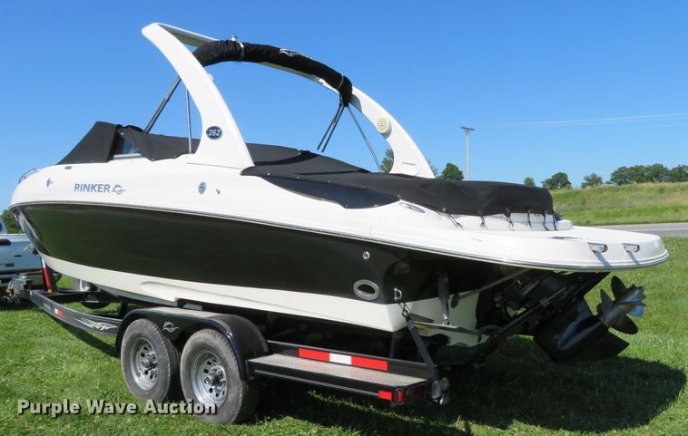 image for item GI9177 2007 Rinker 262 Captiva Cuddy  boat