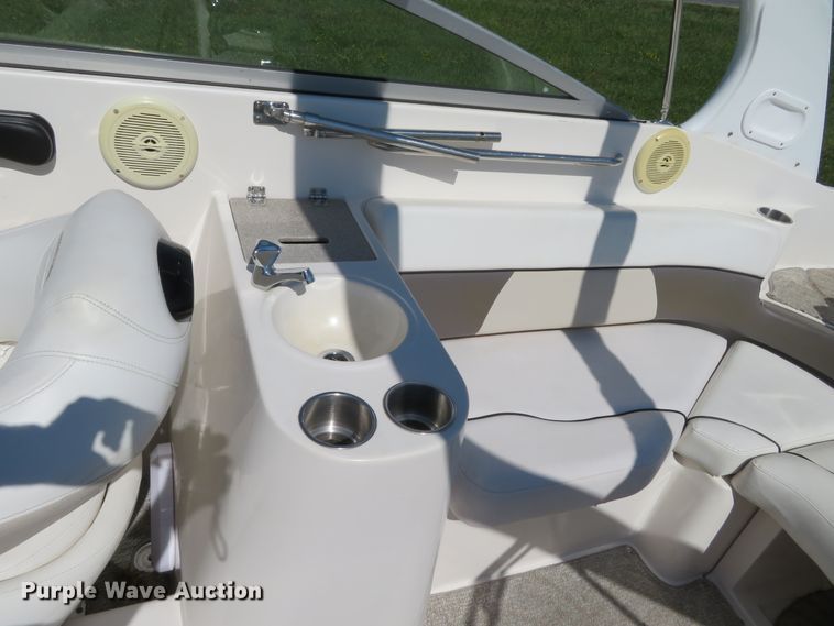 image for item GI9177 2007 Rinker 262 Captiva Cuddy  boat