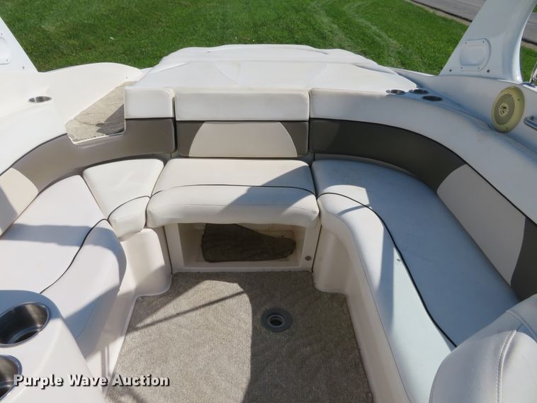 image for item GI9177 2007 Rinker 262 Captiva Cuddy  boat