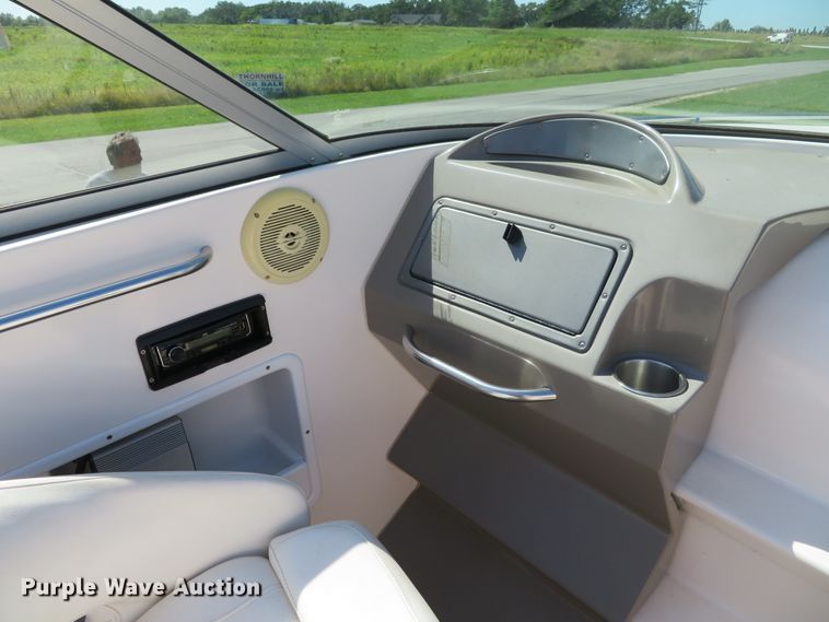 image for item GI9177 2007 Rinker 262 Captiva Cuddy  boat