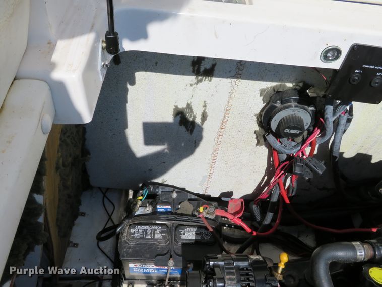 image for item GI9177 2007 Rinker 262 Captiva Cuddy  boat