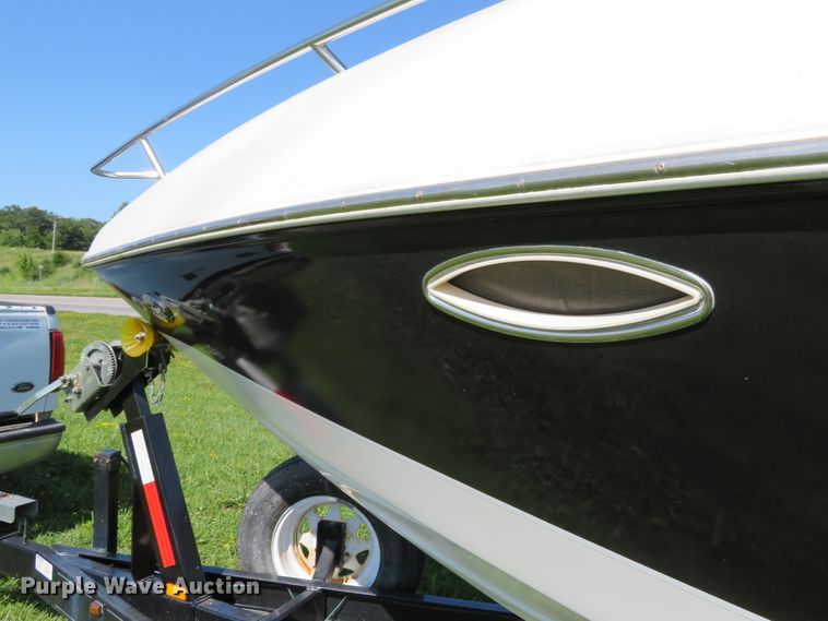 image for item GI9177 2007 Rinker 262 Captiva Cuddy  boat