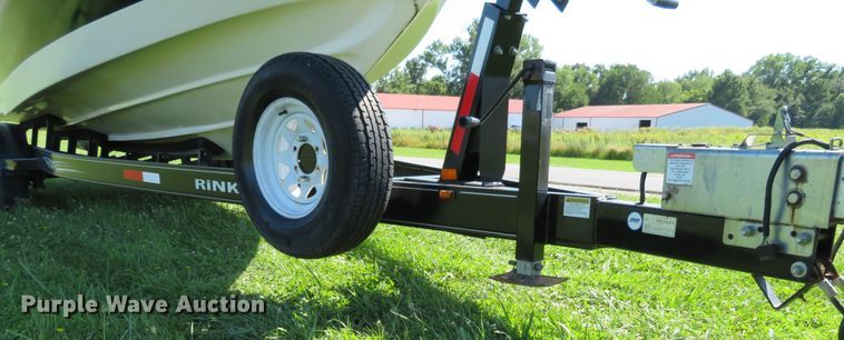 image for item GI9177 2007 Rinker 262 Captiva Cuddy  boat