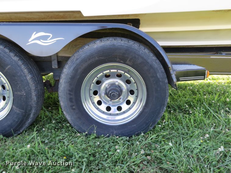 image for item GI9177 2007 Rinker 262 Captiva Cuddy  boat