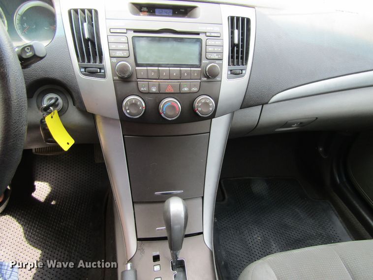 image for item GQ9034 2010 Hyundai Sonata