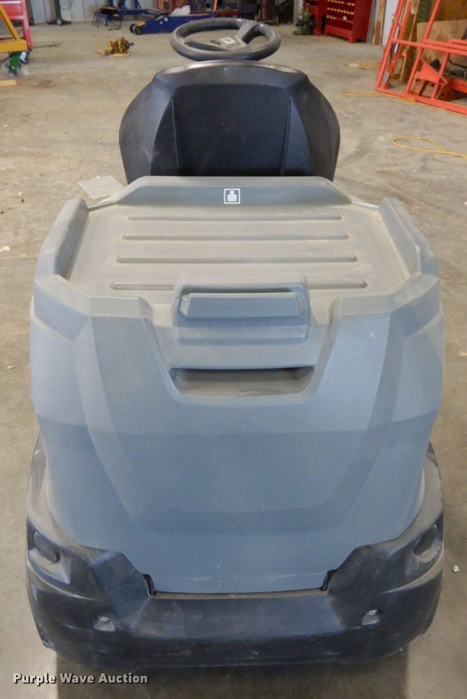 image for item GQ9741 2017 Karcher Professional KM90/60RBPADV sweeper