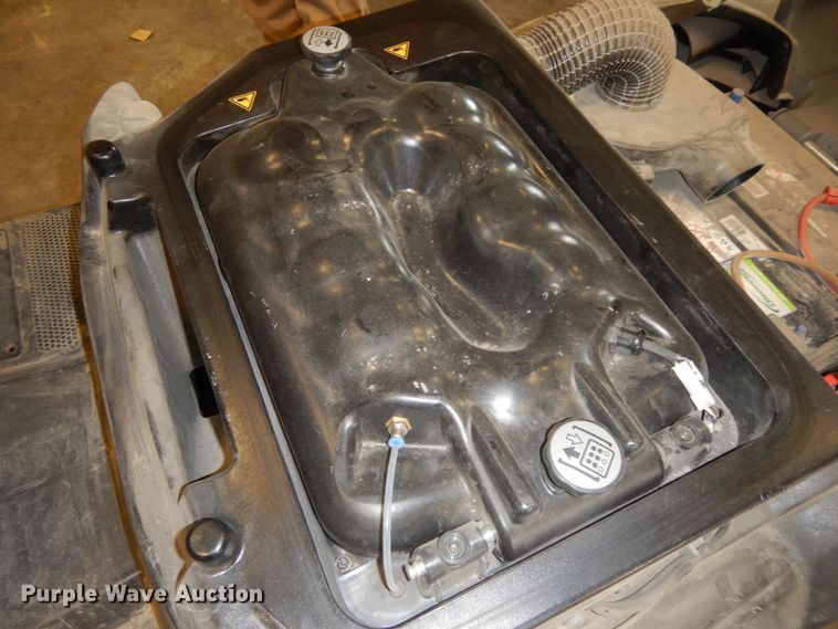 image for item GQ9741 2017 Karcher Professional KM90/60RBPADV sweeper