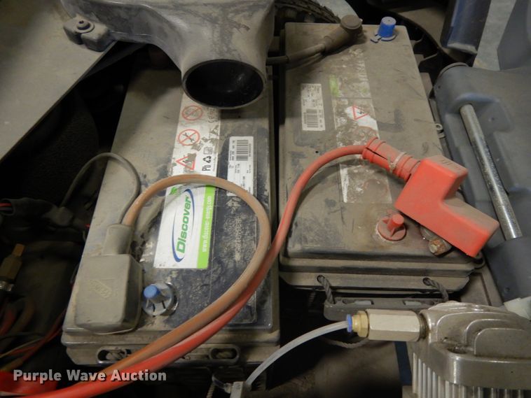 image for item GQ9741 2017 Karcher Professional KM90/60RBPADV sweeper