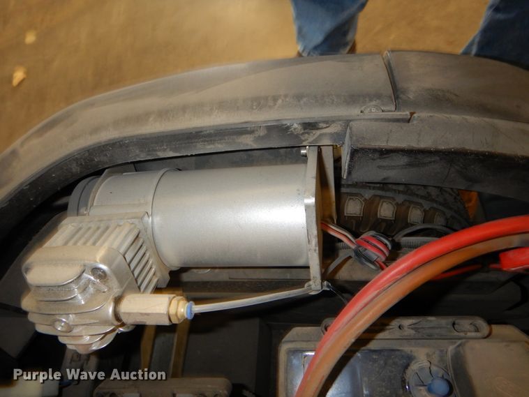 image for item GQ9741 2017 Karcher Professional KM90/60RBPADV sweeper