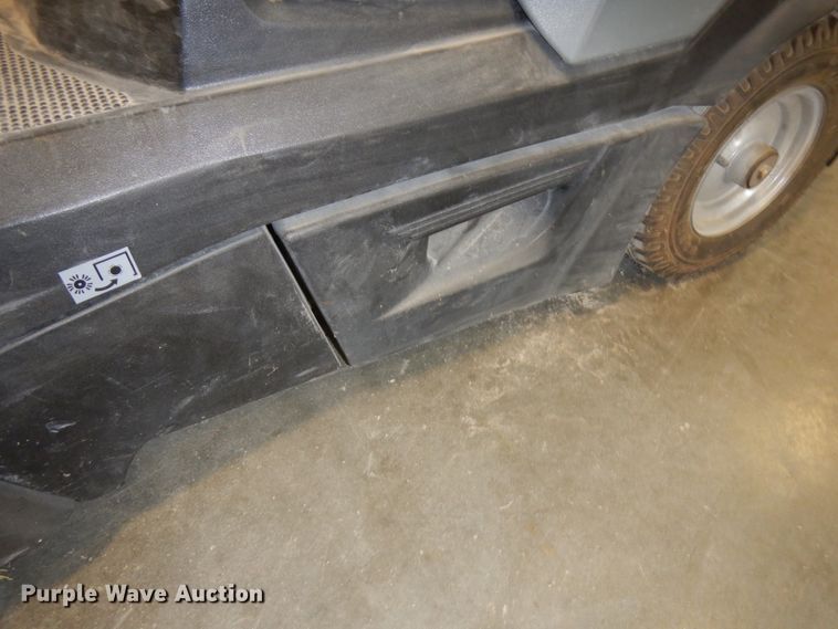 image for item GQ9741 2017 Karcher Professional KM90/60RBPADV sweeper