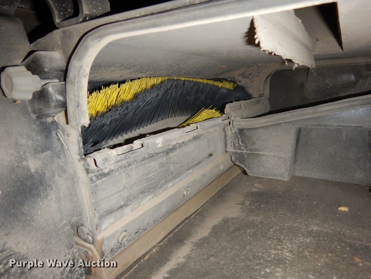 image for item GQ9741 2017 Karcher Professional KM90/60RBPADV sweeper