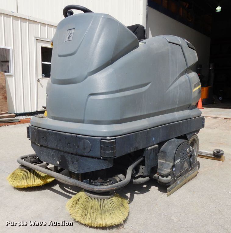 image for item GQ9742 Karcher B250RBP floor scrubber